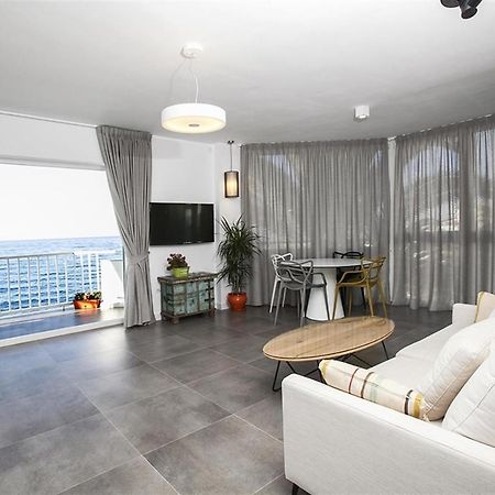 Super Front Line Modern New Apartm Nerja Ngoại thất bức ảnh